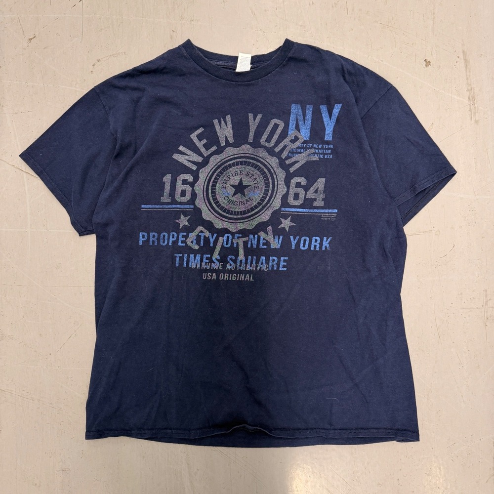 Delta Pro Weight Mens XL Navy Blue New York City Times Square Graphic T-Shirt‎
